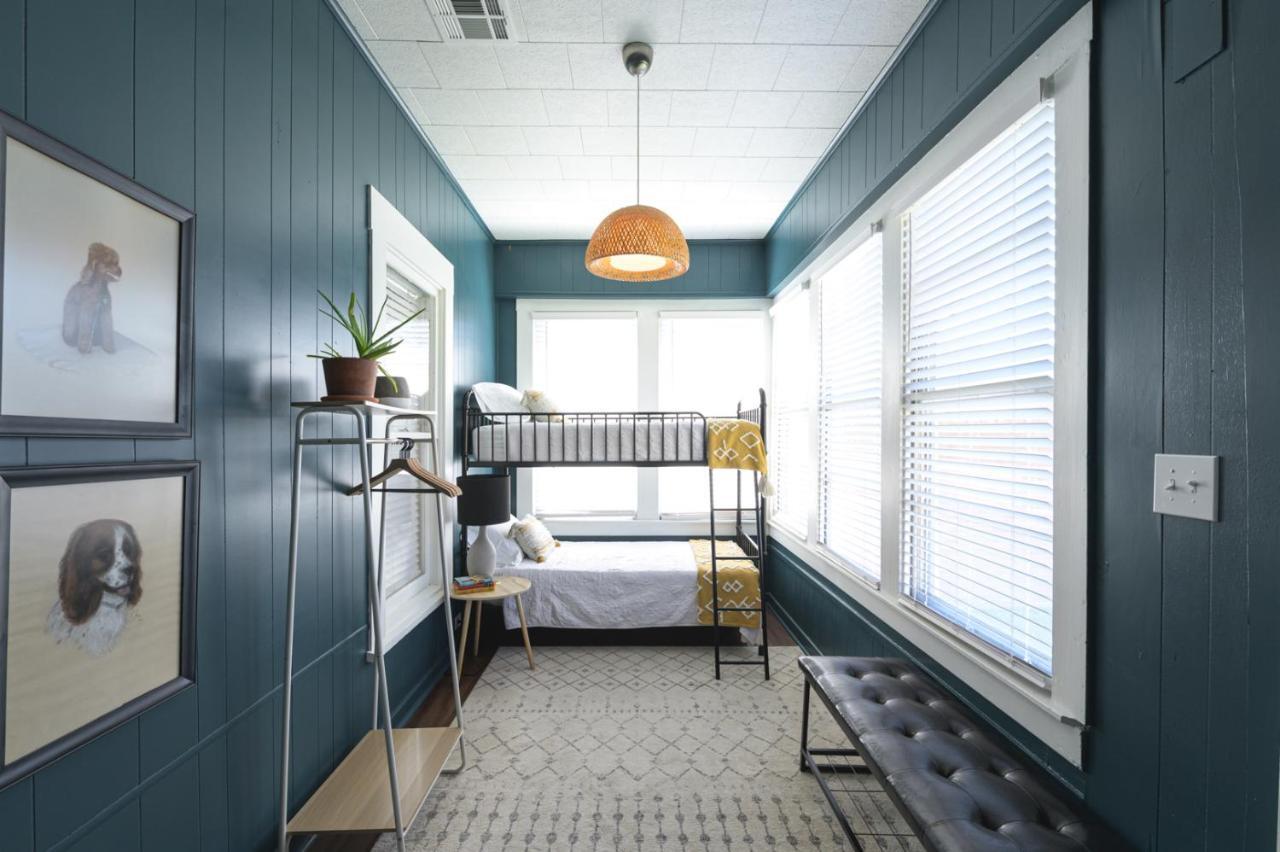 Restored 1930S Uptown Bungalow 2 Min. To Magnolia Waco Eksteriør bilde